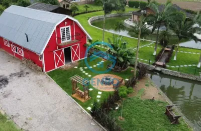 Fazenda compacta e 100% funcional com lagoas e terreno de 30.000m² ( 03 hectares ) à venda em águas mornas/sc