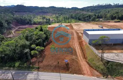 Lote comercial ou industrial pronto para construir com terreno de 16.424m² (1.6 hectares) à venda em canelinha/sc