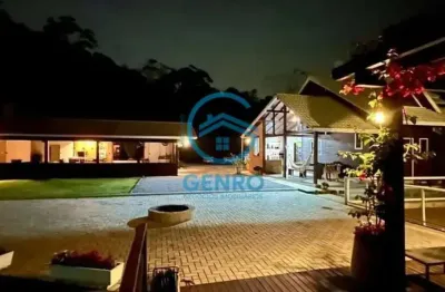 Sítio com linda vista panorâmica da ilha de florianópolis e terreno com 30.000m² ( 03 hectares ) à venda em palhoça/sc