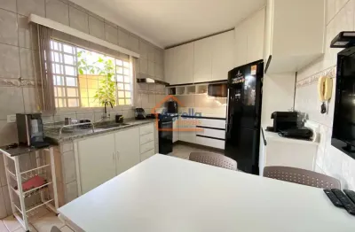 Casa com 2 quartos à venda no Centro, Mogi Mirim 