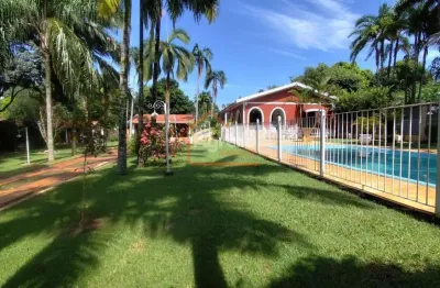 Chácara com churrasqueira e piscina na são marcelo - mogi mirim-sp
