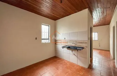 Casa com 2 quartos à venda no CDHU, Mogi Mirim 