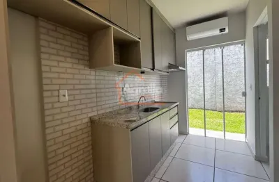 Casa térrea toda planejada e com garden à venda em condominio em mogi mirim/sp