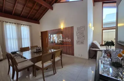 Casa à venda em mogi mirim em condomínio fechado com área de lazer, espaço gourmet e suítes