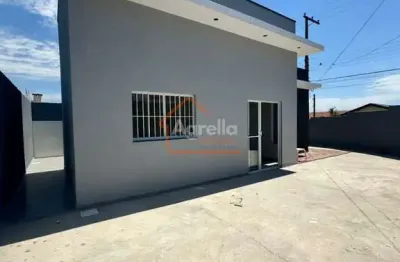 Casa à venda em mogi guaçu com três dormitórios, suíte, ambientes integrados, garagem e financiamento disponível