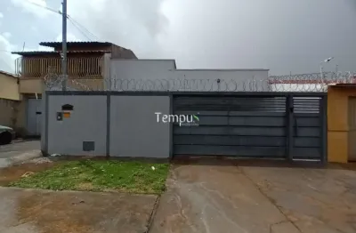 Casa com 3 quartos à venda no Residencial Canadá, Goiânia 