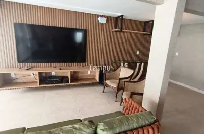 Casa residencial/ comercial, 3 suites sendo 2 closet, 361 m², 5 vagas, setor dos funcionarios, goiânia-go