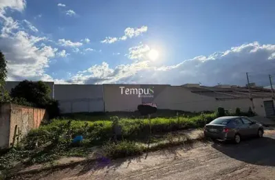 Terreno à venda no Moinho dos Ventos, Goiânia 