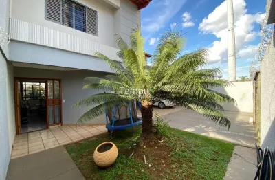 Sobrado, 3 quartos 1 suíte, d.c.e, 4 vagas,  em jardim planalto, goiânia/go