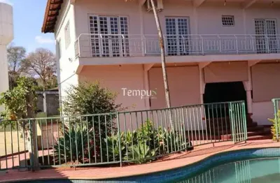 Casa com 4 quartos à venda na Avenida do Ipê, Condomínio Parque dos Cisnes, Goiânia