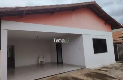 Casa sozinha no lote, com 420 m², residencial/ comercial,  em Jardim Planalto, Goiânia/GO