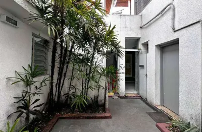 Prédio com 7 salas para alugar na Rua Jaceru, Vila Gertrudes, São Paulo