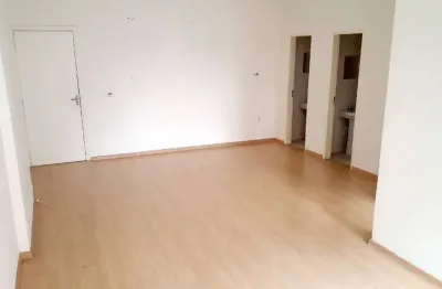 Sala comercial com 8 salas para alugar na Rua David Ben Gurion, Jardim Monte Kemel, São Paulo