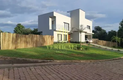 Terra selvagem condomínio & golf club: sobrado de 277m² à venda, 4 suítes, semimobiliado (com campo