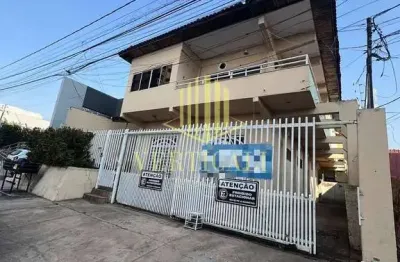 Casa comercial com 11 salas para alugar na Rua das Pérolas, 800, Bosque da Saúde, Cuiabá