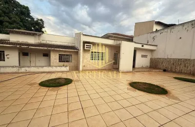 Casa comercial com 2 salas à venda na Rua das Orquídeas, 100, Jardim Cuiabá, Cuiabá