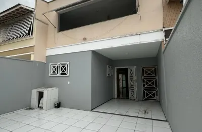 Mas uma oportunidade ao lado da praça do jardim américa e da faculdade cearence