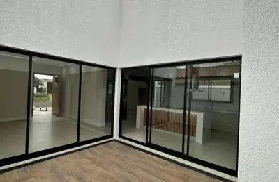 Casa com 3 quartos à venda no Granja Olga II, Sorocaba 