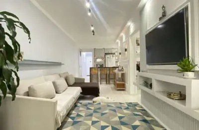Apartamento à venda com 2 quartos no bairro boqueirão- praia grande.