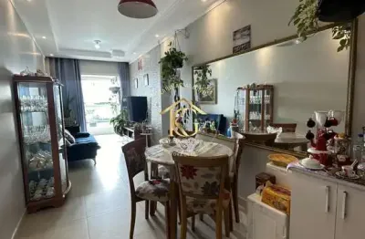 Apto à venda com 2 quartos no bairro canto do forte - praia grande.