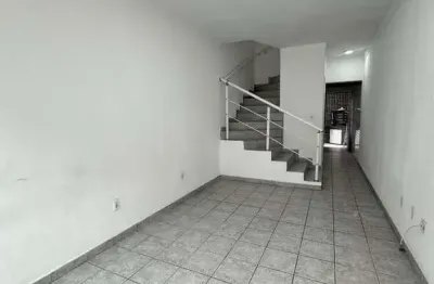 Casa de condomínio no canto do forte, praia grande - sp