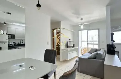 Apto 2 quartos (1 suíte) guilhermina: mobiliado, 60m², varanda c/ vidro, lazer!