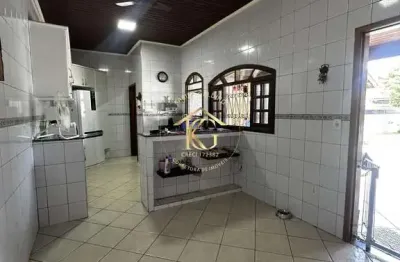 Casa com 2 quartos à venda na Rua Brigadeiro José Ferreira, 203, Canto do Forte, Praia Grande
