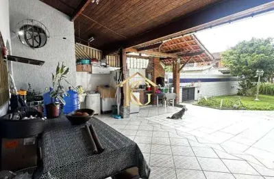 Casa com 2 quartos à venda na Rua Brigadeiro José Ferreira, 203, Canto do Forte, Praia Grande