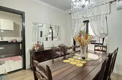 Apto 2 Quartos (1 Suíte) Canto Forte Mobiliado 110m², Lazer Completo, 300m Praia