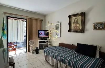 Apartamento guilhermina praia grande 1 dormitório grande com sacada pé na areia