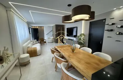 Sobrado mobiliado com 3 suítes e 2 vagas na guilhermina, praia grande