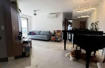 Apartamento à venda semimobiliado com 2 dormitórios canto do forte