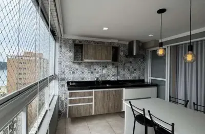 Apartamento semimobiliado de 3 quartos com vista panorâmica em praia grande