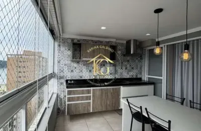 Apartamento semimobiliado de 3 quartos com vista panorâmica em praia grande