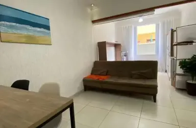 Apartamento semimobiliado com 1 dormitório no bairro aviação - praia grande