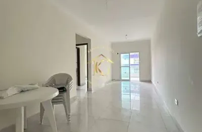 3 dormitórios sendo 1 suíte proximo a praia na Tupi/Praia Grande