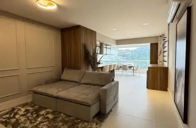 Apartamento Semimobiliado de 2 Quartos e 2 Suítes no Bairro Canto do Forte