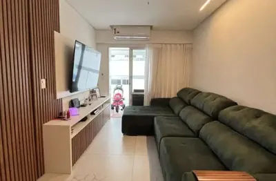 Apartamento com 2 Quartos 1 suite e sacada goumert no Bairro Canto do Forte, Pra