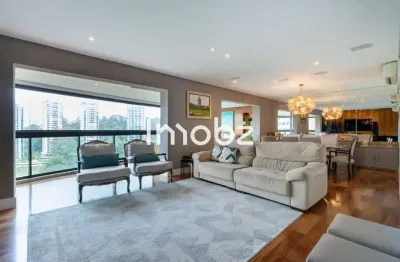 Apartamento com 4 quartos à venda na Rua Itapaiuna, 1800, Panamby, São Paulo