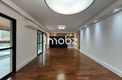 Apartamento com 4 quartos à venda na Rua Itapaiuna, 1800, Panamby, São Paulo