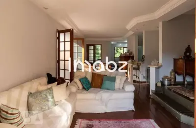 Casa com 5 quartos à venda na Rua Doutor José Gustavo Bush, 290, Panamby, São Paulo