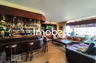 Casa com 4 quartos à venda na Rua Pio IV, 125, Panamby, São Paulo