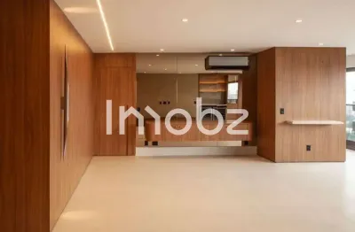 Apartamento com 3 quartos para alugar na Marginal Pinheiros, 14500, Real Parque, São Paulo