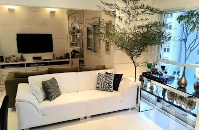 Apartamento com 4 quartos à venda na Rua Iubatinga, 14, Panamby, São Paulo