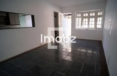 Casa com 3 quartos à venda na Rua Antônio Borba, 490, Vila Madalena, São Paulo