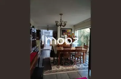 Casa com 3 quartos à venda na Rua Aldo de Azevedo, 127, Alto de Pinheiros, São Paulo