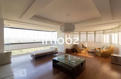 Apartamento com 4 quartos à venda na Rua Pascoal Vita, 557, Vila Madalena, São Paulo