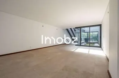 Casa com 3 quartos à venda na Rua Realengo, 232, Vila Madalena, São Paulo