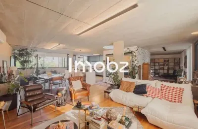 Casa com 3 quartos à venda na Rua Orós, 64, Vila Madalena, São Paulo