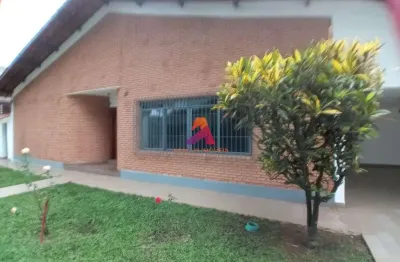Casa comercial de esquina na av. são joão – ideal para clínicas e escritórios